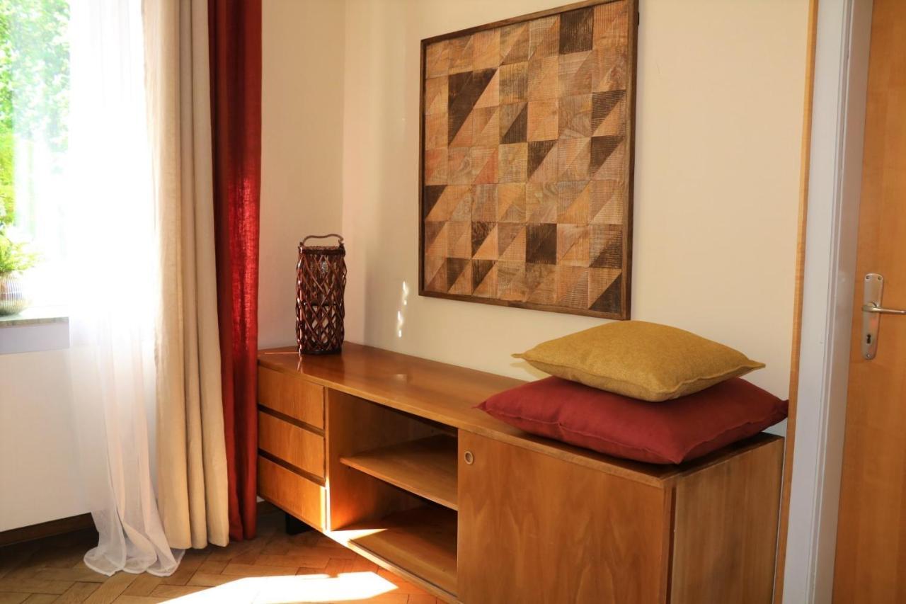 5-Zimmer-Appartement In Historischer Privatvilla, Meran Zentrum, Kostenloser Parkplatz Eksteriør billede