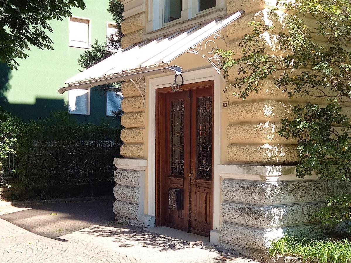 5-Zimmer-Appartement In Historischer Privatvilla, Meran Zentrum, Kostenloser Parkplatz Eksteriør billede