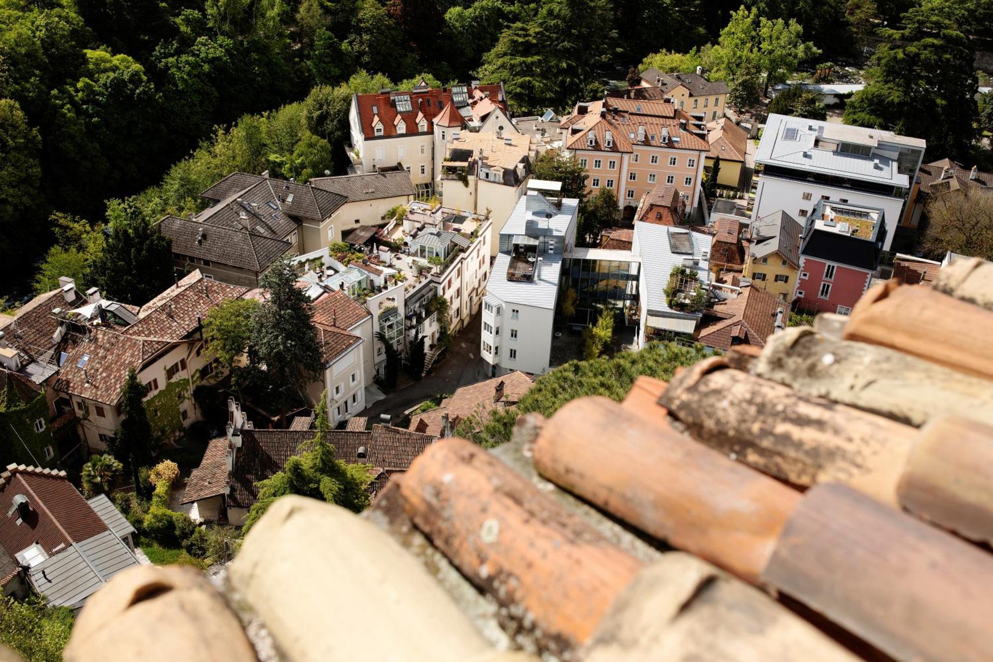 5-Zimmer-Appartement In Historischer Privatvilla, Meran Zentrum, Kostenloser Parkplatz Eksteriør billede